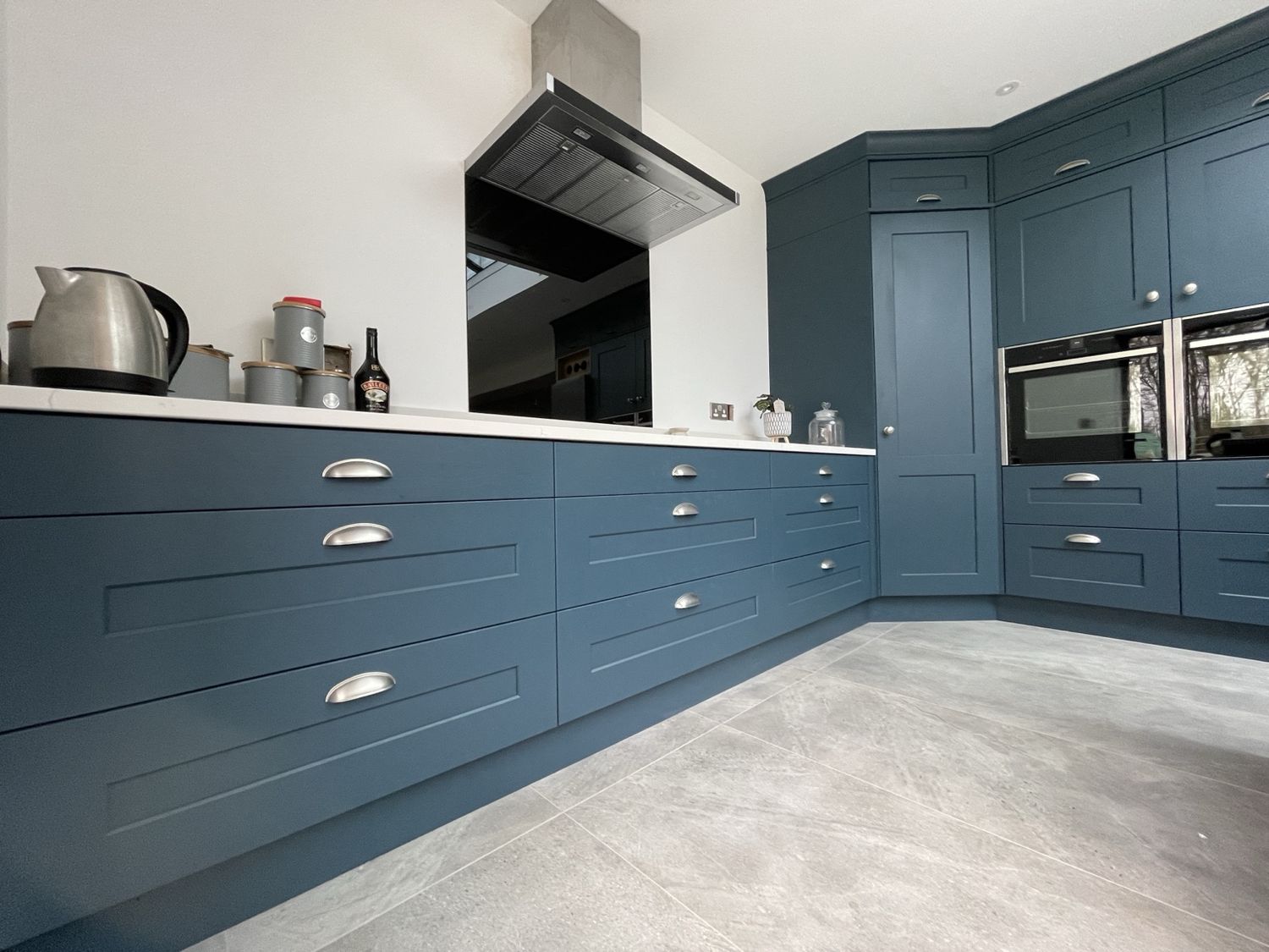 Deep Blue Shaker Kitchen photo